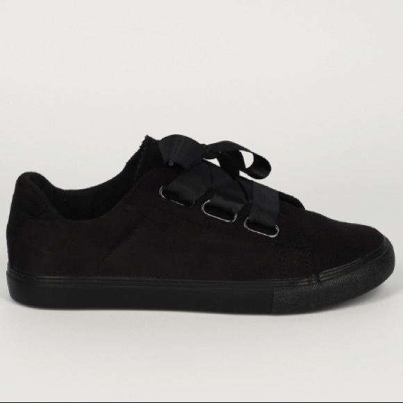 BLACK SUEDE LACE UP SNEAKERS SIZES 5-8 - Picture 7 of 7